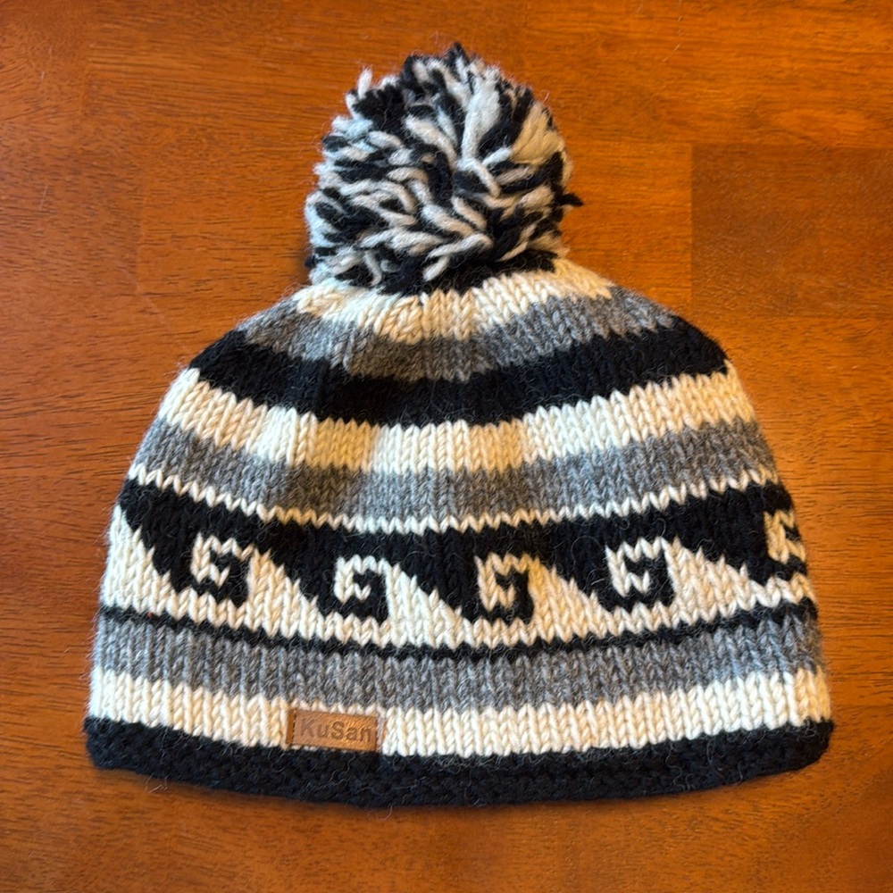 KUSAN Wool Knit Bobble Hat Fleece Lined Adult